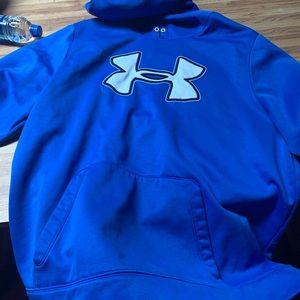 Underarmour Sweatshirt